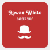 白い帽子と口ひげシルエット赤 スクエアシール (正面)