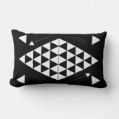 白い幾何学的な三角形 ランバークッション (正面)