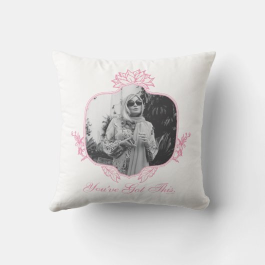 白い得蓮 クッション (裏面)