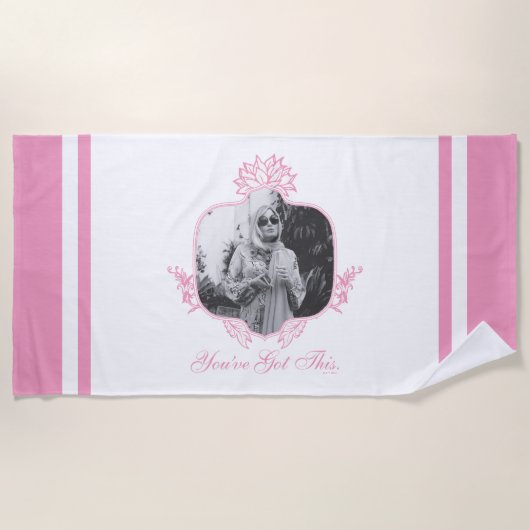 白い得蓮 ビーチタオル (正面)