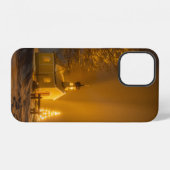 白い教会と茶色の木 iPhoneケース (裏面横)