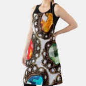 白い数々の背景に色のヴィンテージのブローチ エプロン (インサイチュ)