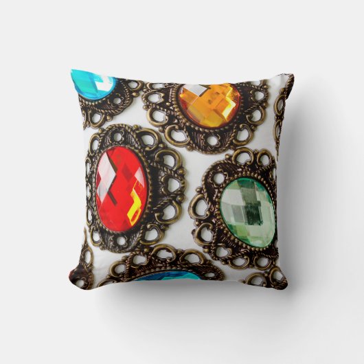 白い数々の背景に色のヴィンテージのブローチ クッション (正面)