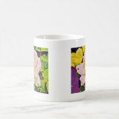 白い日本のバラの甲虫 コーヒーマグカップ (中央)