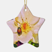 白い日本のバラの甲虫 セラミックオーナメント (左)