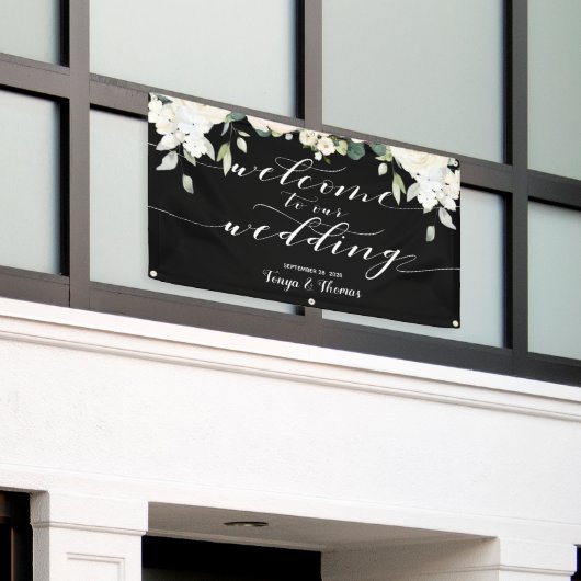 白い書道牡丹ブラックウェルカム結婚ズ 横断幕 (ビルの外側)