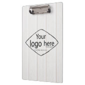 白い木板にロゴを追加する クリップボード (左)