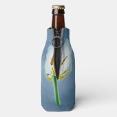 白い枯れチューリップの花 ボトルクーラー (ボトル裏面)