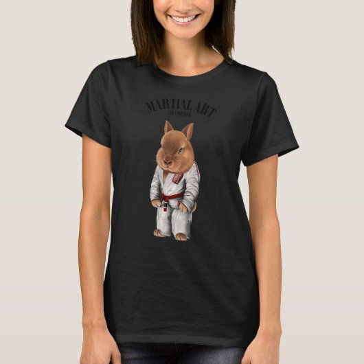 白い柔道着のドワーフ・ウサギ柔道師範 Tシャツ (正面)