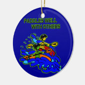 白い水のパドルが他の人と上手に セラミックオーナメント (左)