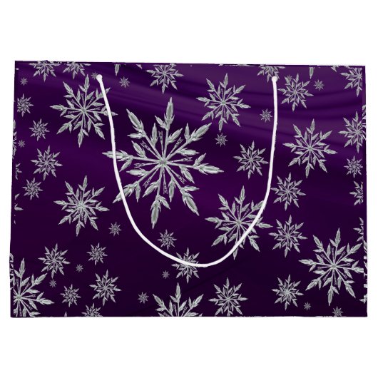 白い氷晶が付いている紫色のクリスマスの星 ラージペーパーバッグ (裏面)