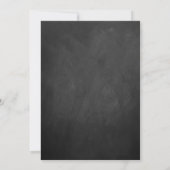 白い渦巻き旋回とChalkboard結婚のリハーサルディナー 招待状 (裏面)