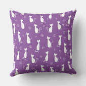 白い猫のシルエットを持つ紫 クッション (裏面)