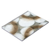 白い球体と茶色の円 ノートブック (左側)