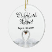 白い白鳥が名前に結婚恋する セラミックオーナメント (左)