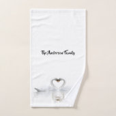 白い白鳥が家族の名前に恋をする バスタオルセット (ハンドタオル)