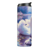 白い白鳥と紫のバラ タンブラー (回転左)