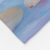 白い白鳥と紫のバラ フリースブランケット (角)