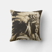 白い白鳥のスー族の責任者のヴィンテージ クッション (裏面)