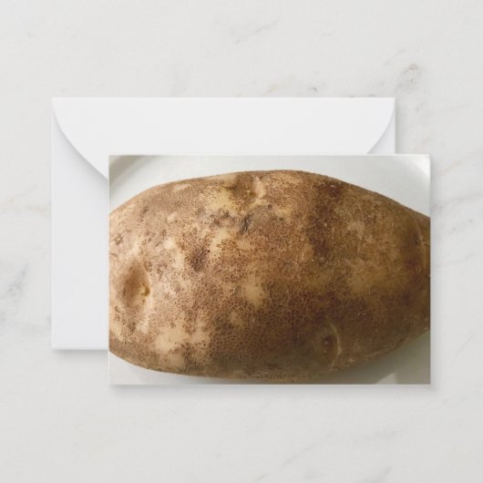 白い皿の上のラセットポテトの写真 ノートカード (正面)