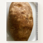 白い皿の上のラセットポテトの写真 ノートブック (裏面)