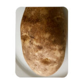 白い皿の上のラセットポテトの写真 マグネット (縦)