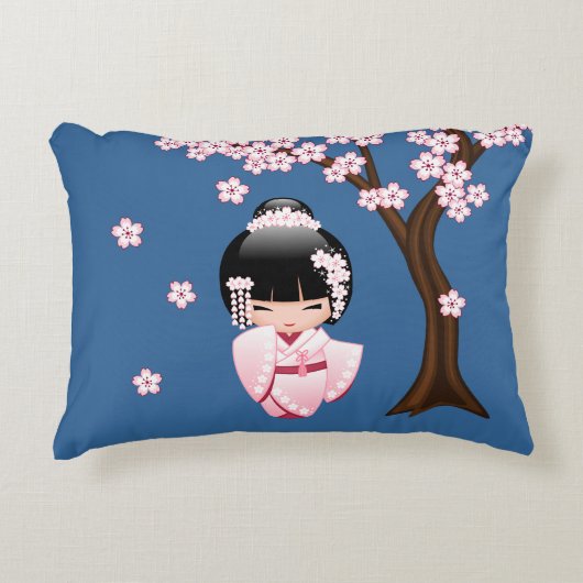 白い着物こけし人形 – かわいい芸者ガール アクセントクッション (正面)