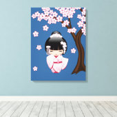 白い着物こけし人形 – かわいい芸者ガール キャンバスプリント (インサイチュ (ウッドフロア))