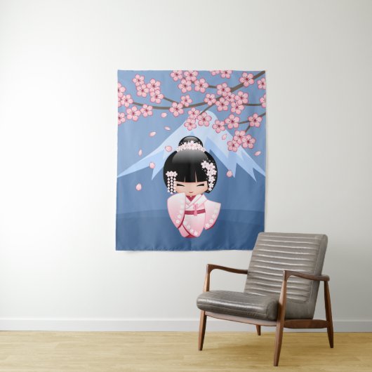 白い着物こけし人形 – かわいい芸者ガール タペストリー (インサイチュ)