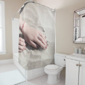 白い砂の上に横たわる女 シャワーカーテン (インサイチュ)