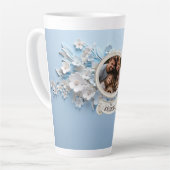 白い磁器のフレームの家族の写真 カフェラテマグ (左アングル)