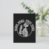 白い祈るスケルトンのおもしろデザイン　頑張って祈ってね ポストカード (スタンド正面)