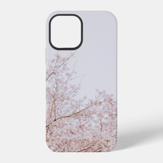 白い空の下の茶色の葉のない木 iPhoneケース (裏面)