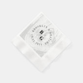 白い素朴木目の質シックな冬の結婚式 縁ありカクテルナプキン (角)