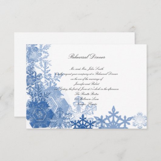白い結婚式のリハーサルの夕食の青い雪片 招待状 (正面/裏面)