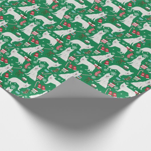 白い羊飼い犬のクリスマス ラッピングペーパー (角)