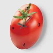 白い背景で隔離される新しく赤いトマト ラージ壁時計 (傾斜)