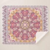 白い背景にカラフルオーナメントを装飾  シェルパブランケット (正面(横))