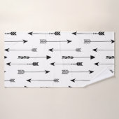 白い背景にトライバルの矢印が表示されます。継ぎ目のないパターン バスタオル (バスタオル)