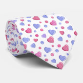 白い背景にピンクの青いハート。 ネクタイ (ロール)