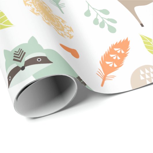 白い背景に小さな森林の動物たち ラッピングペーパー (ロールコーナー)