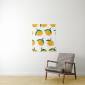 白い背景に継ぎ目のないパターを塗ったオレンジ色の果物 タペストリー (インサイチュ)