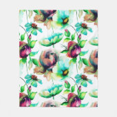 白い背景に赤いバラ フリースブランケット (正面)