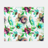 白い背景に赤いバラ フリースブランケット (正面(横))