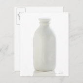 白い背景のミルクボトル ポストカード (正面/裏面)