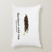 白い背景の北の野生米 アクセントクッション (正面(垂直))