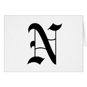 白い背景の手紙Nの古い英国の文字