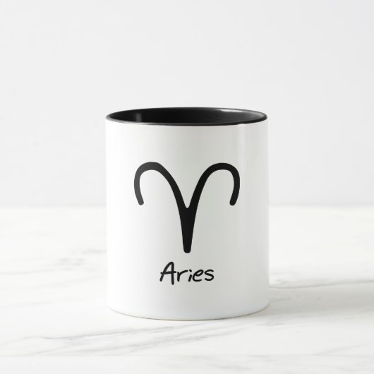 白い背景の牡羊座の星座 マグカップ (中央)