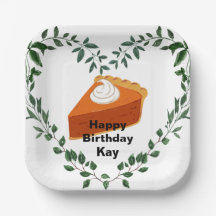 白い背景の緑のケーキのアイスクリーム