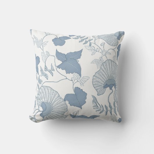 白い背景繊細な青い日本の花 クッション (正面)